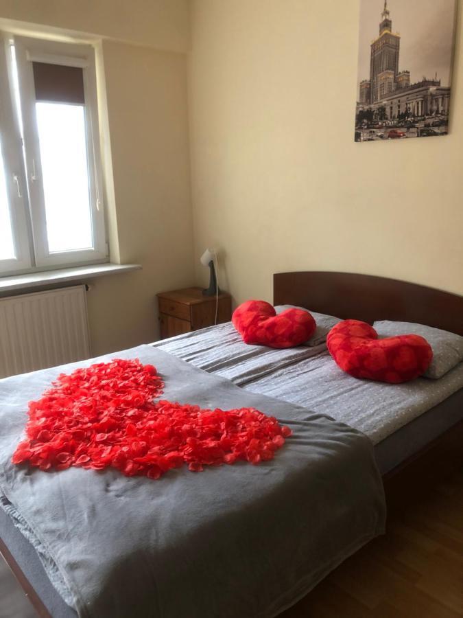 Zwykle Mieszkanie Na Wilenska, Trzy Przystanki Do Starego Miasta,Dwa Przystanki Do Szpitala Praskiego Varsavia Esterno foto
